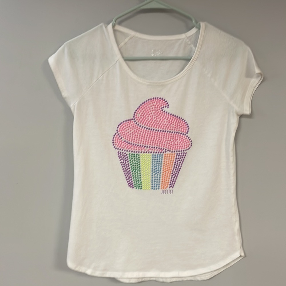 Justice Girls' short sleeve Tee, 14, raised colorful cupcake 'beads' good cond.
